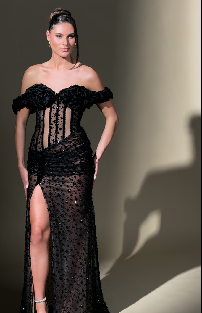 Onyx - slit dress – Robéne Couture